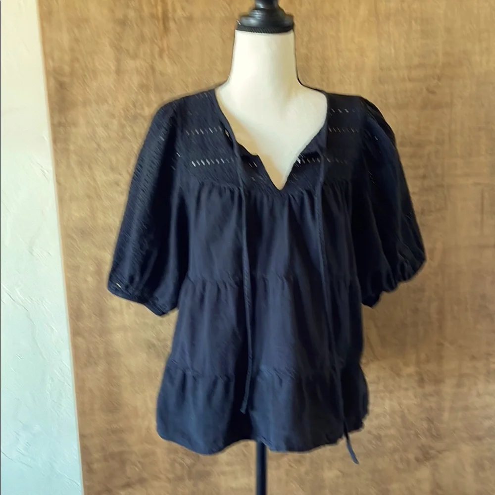 Old Navy black Eyelet Peasant Blouse